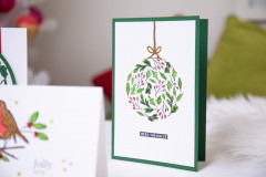 Sizzix Layered Clear Stamps - Leafy Ornament by Lisa Jones
