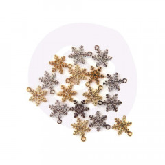 Christmas In The Country Enamel Charms - Snowflakes