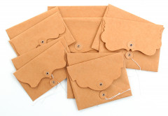 Kraft Vintage Edge envelopes