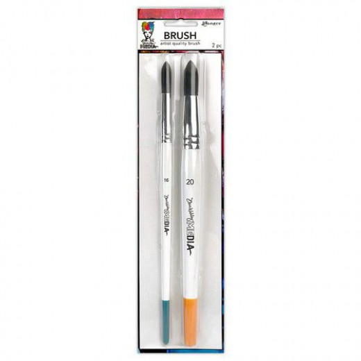 Ranger Dina Wakley Media Round brushes No. 16 and No. 20