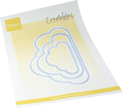 Marianne Design Creatables Stanzschablone Clouds Set mit 3 Wolken auf kariertem Untergrund