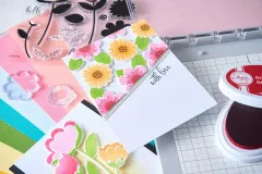 Sizzix - Clear Stamps by Catherine Pooler - Whimsy Bloom #1