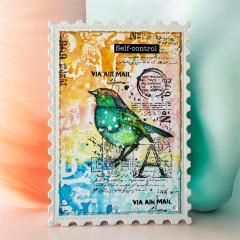 Gestempelte Postkarte mit Vogel-Motiv und Schriftzügen im Vintage-Stil