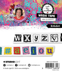 Detailansicht der schwarz-weißen und bunten Buchstaben-Motive auf dem Washi Tape mit Verpackungsangaben.