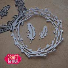 Craft and You - Cutting Dies - Willow Wreath with Feathers