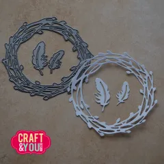 Craft and You - Cutting Dies - Willow Wreath with Feathers