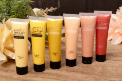 Studio Light - Acrylic Paint - Amber & Rose Essentials