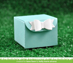 Lawn Cuts Custom Craft Die - Tiny Gift Box