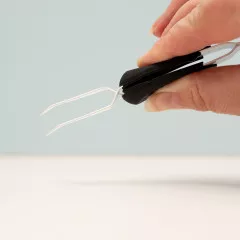 Studio Light - Essential Tools Nr. 03 - Reversed Tweezers Soft Grip Fine Tip