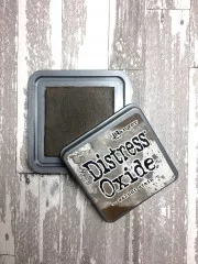 Distress Oxide Ink Pad - Walnut Stain