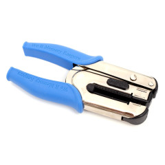 Crop-A-Dile Power Punch von der Seite mit geöffnetem Stanzwerk und Ausrichtungshilfe