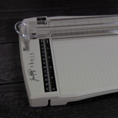 Tim Holtz - Precision Trimmer (12.5 / 31,5cm)