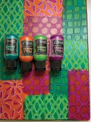 Dylusions Shimmer Paint - Funky Fuchsia