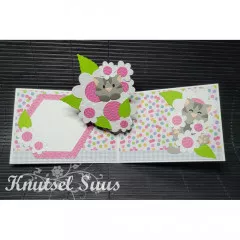 Karen Burniston Die - Twist Flower Pop-up