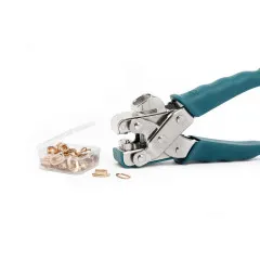 We R Makers - Oval Crop-A-Dile