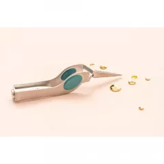 We R Comfort Craft Lighted Tweezers