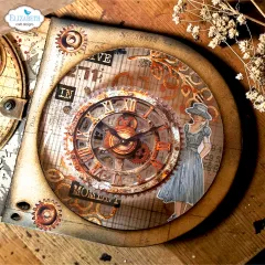 Nahaufnahme des aufgebrachten Uhrwerk-Rub-Ons mit römischen Ziffern und aufgeklebter Vintage-Damenfigur.