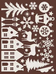 Laser-geschnittene Elemente: Tannenbaum, Hirsche, Schneeflocken, Laternen und Häuser.