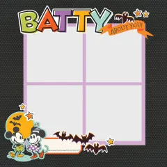 Scrapbooking-Seite mit vier leeren Fotorahmen, dekoriert mit dem „Batty"-Schriftzug, Fledermäusen und Mickey und Minnie