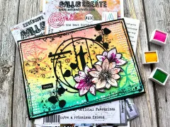 Karte mit rosa-gelbem Aquarellhintergrund, der „t2"-Stanzform und gestempelten Blüten, Wortsticker „Create"