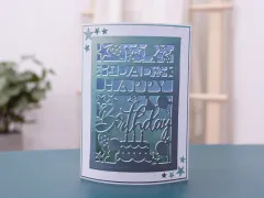 Stehende Geburtstagskarte in Grün-Blau-Verlauf mit Stanzmotiv 'Dad Happy Birthday' und Sternen-Deko.