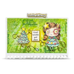 Beispielkarte mit Tannenbaum, goldener Kringelschnur und Mädchenfigur, Schriftzug 'tinsel twinkle and cheer'.
