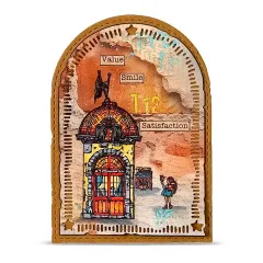Mixed-Media-Anhänger im Bogenformat mit rot gedecktem Kuppelturm, Marktkarren, Mädchenfigur und den Wortstempeln „Value", „Smile" und „Satisfaction"