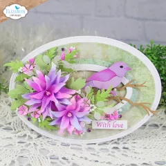 Lila-magenta Dahlien-Strauß mit lila Vogel auf ovaler Karte, Spruch „With love“.