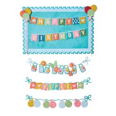 Koloriertes Stanzergebnis: Happy-Birthday-Wimpelkette, Blumen-Glas-Girlande, Yipee-Banner und Ballon-Girlande