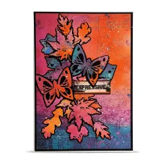 Farbenfrohe Scrapbooking-Karte mit Schmetterlingen und verschiedenen herbstlichen Blätter-Stanzteilen