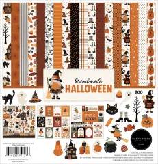 Cover des 12x12 Collection Kit Handmade Halloween mit Übersicht aller Designpapiere, Elementen und der Hexen-Gnomin mit Besen.