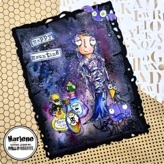 Mixed-Media Karte Happy Haunting: verschleierte Figur mit Zaubertränken, Spinnen, Vogelscheuche in Violett und Blau