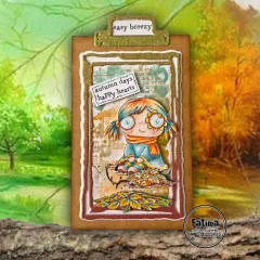 Karte mit Mädchen mit Schal im Laubhaufen und Etiketten easy breezy, autumn days