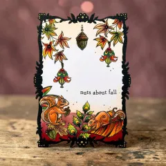 Karte im schwarzen Petal Frame mit Eichhörnchen, Herbstlaub und nuts about fall