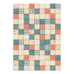 Patchwork-Muster aus 81 Quadraten: Blumenmuster, Punkte, Gingham und Streifen in Blau, Rot, Creme und Weiß