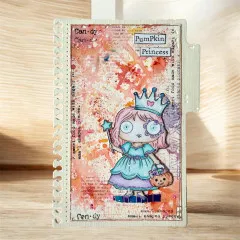 Scrapbook-Seite mit Pumpkin Princess Stempel, Mixed Media Technik, Aquarell-Hintergrund, Vintage-Collage, Spiral-Notizbuch