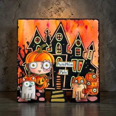 Schwarze Mixed Media Karte mit Halloween Kulisse, Spukhaus, Kürbis-Mädchen, Hund und Pumpkin Pals Text vor orangem Hintergrund