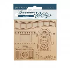 Stamperia Decorative Chips Our way Memories mit Filmstreifen, Kameras und Memories-Schriftzug auf Holz, 14x14 cm