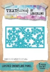 Verpackung der dreiteiligen Stanzform Layered Snowflake Panel mit floralem Schneeflocken-Rahmenmuster.