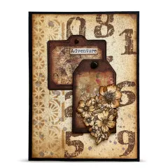 Vintage Bastel-Tag in Braun- und Beigetönen mit floralen Hintergründen