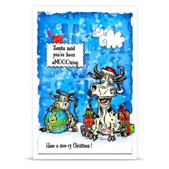 Blaue Winterkarte 'Santa said you've been aMOOOzing' mit Kuh und rotem Vogel